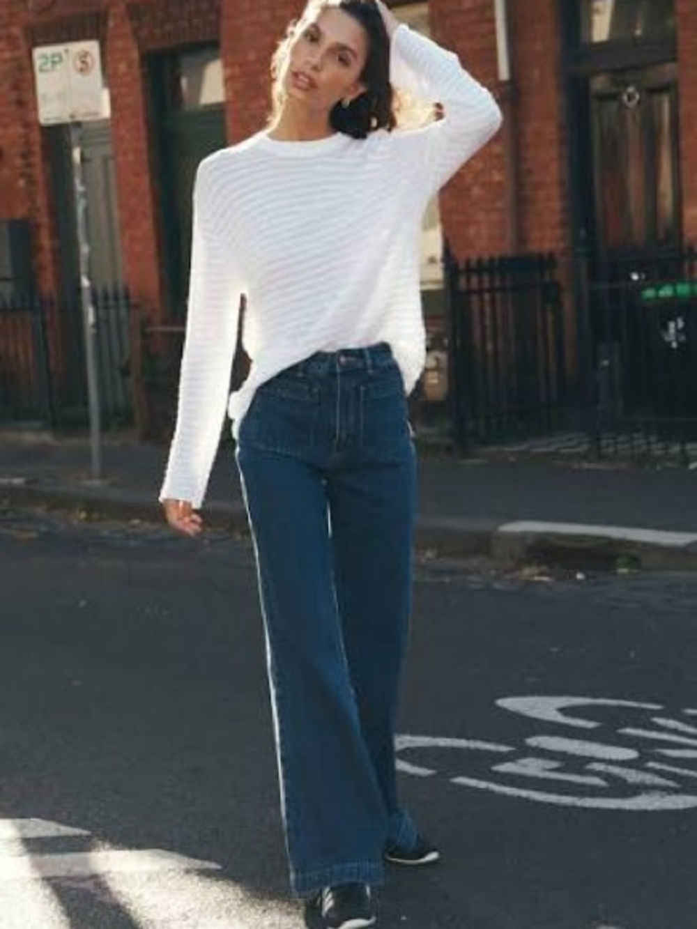 Rolla’s High Rise Wide Leg Jeans Sz28